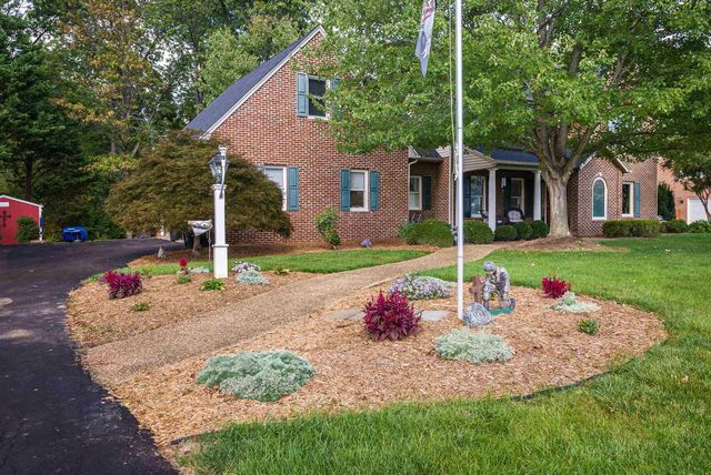 505 PELHAM DR, Waynesboro, VA 22980