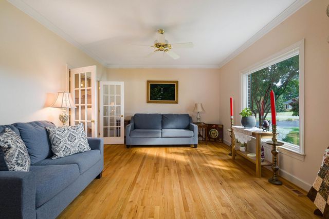 505 PELHAM DR, Waynesboro, VA 22980
