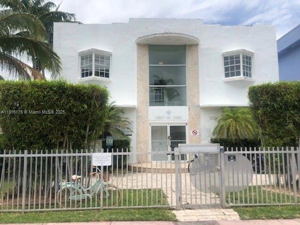 1526 Pennsylvania Ave 19, Miami Beach, FL 33139
