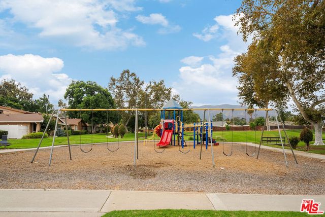 1313 Via Santiago A, Corona, CA 92882