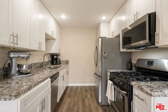 1313 Via Santiago A, Corona, CA 92882
