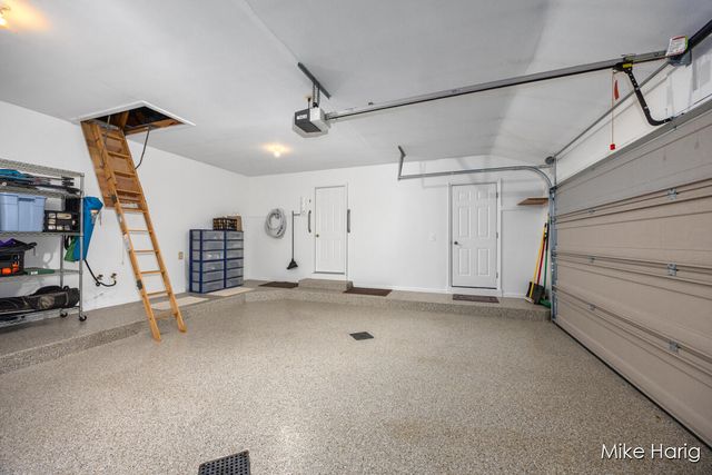 6293 Eastridge Drive, Hudsonville, MI 49426