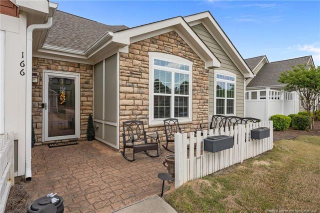 166 Nandina Court, Fayetteville, NC 28311