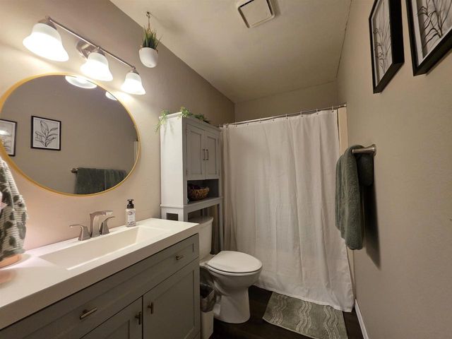 1431 S Chatham Street, Janesville, WI 53546