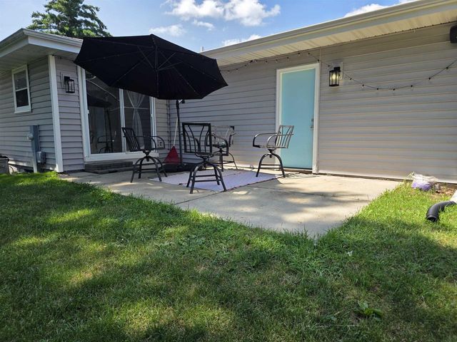 1431 S Chatham Street, Janesville, WI 53546