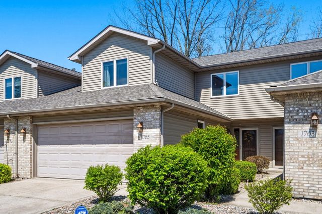 1765 Amber Drive, Hobart, IN 46342