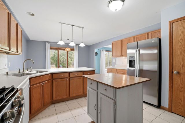 1765 Amber Drive, Hobart, IN 46342