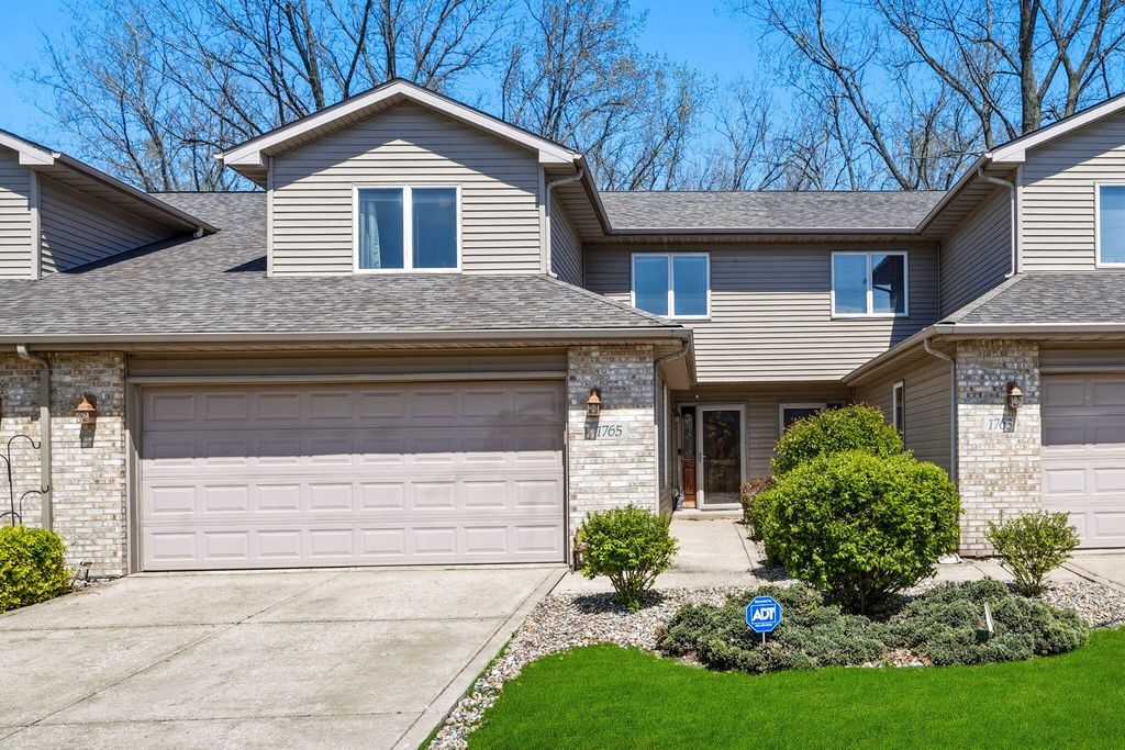 1765 Amber Drive, Hobart, IN 46342