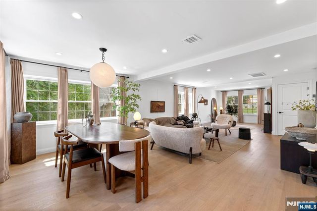 138 Brookside Avenue, Cresskill, NJ 07626