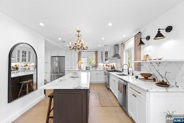 138 Brookside Avenue, Cresskill, NJ 07626