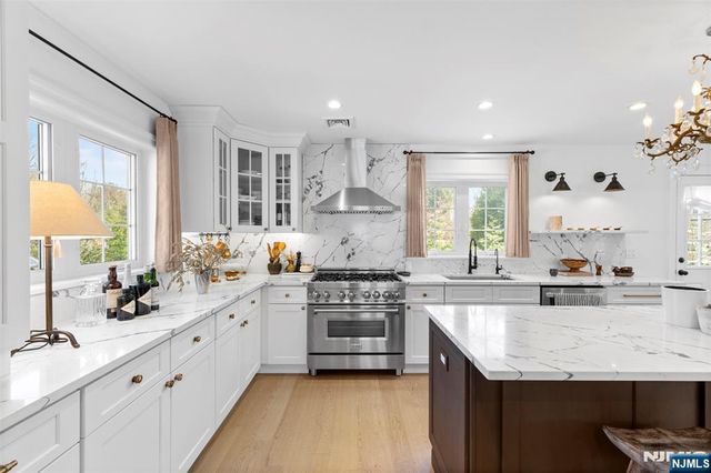 138 Brookside Avenue, Cresskill, NJ 07626