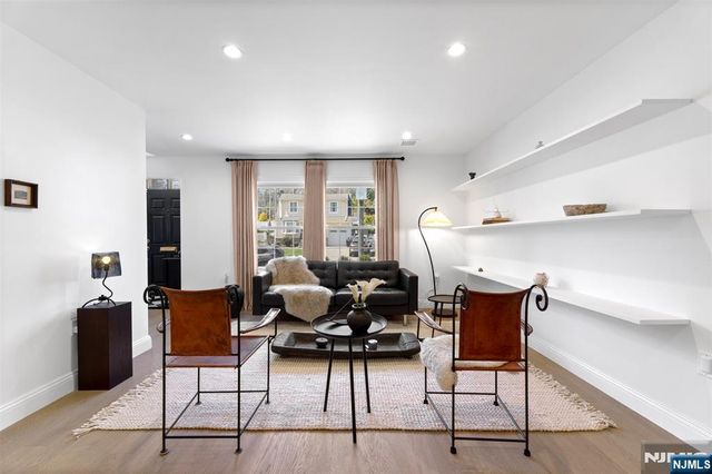 138 Brookside Avenue, Cresskill, NJ 07626