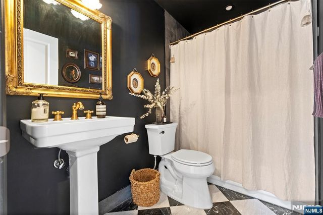 138 Brookside Avenue, Cresskill, NJ 07626