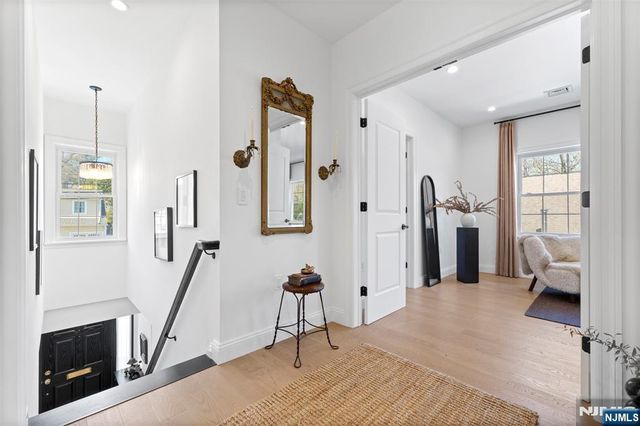 138 Brookside Avenue, Cresskill, NJ 07626