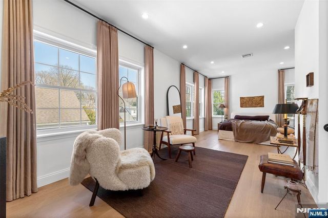 138 Brookside Avenue, Cresskill, NJ 07626