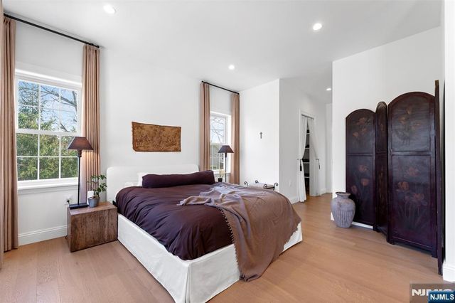 138 Brookside Avenue, Cresskill, NJ 07626