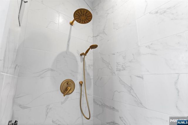 138 Brookside Avenue, Cresskill, NJ 07626