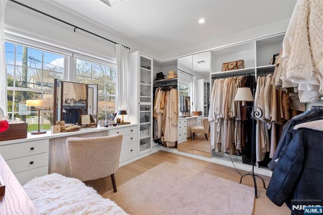 138 Brookside Avenue, Cresskill, NJ 07626