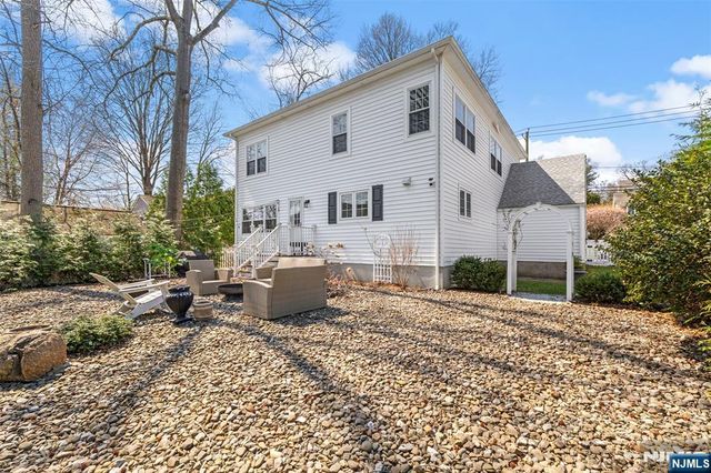 138 Brookside Avenue, Cresskill, NJ 07626