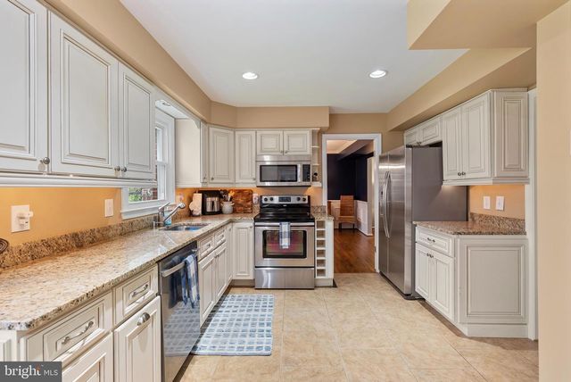 1114 VALEWOOD RD, Towson, MD 21286