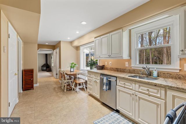 1114 VALEWOOD RD, Towson, MD 21286