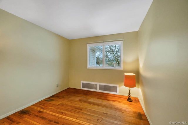 105 Browns Road, Nesconset, NY 11767