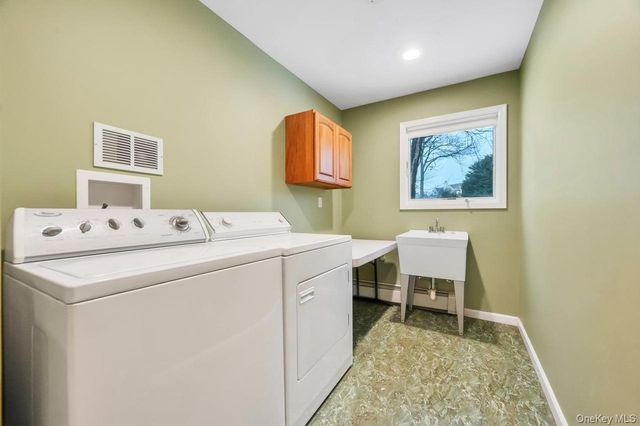 105 Browns Road, Nesconset, NY 11767