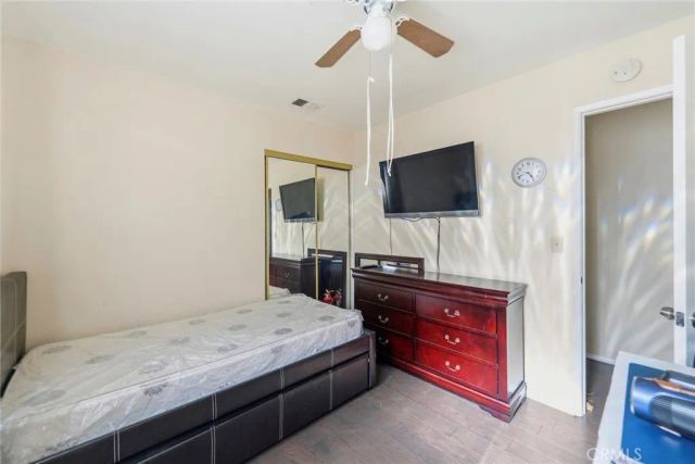 34 E Louise, Long Beach, CA 90805