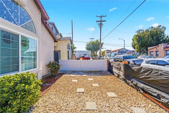 34 E Louise, Long Beach, CA 90805