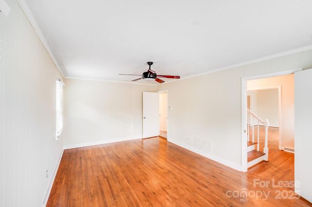 5001 Vescova Court, Charlotte, NC 28212