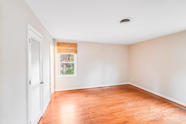 5001 Vescova Court, Charlotte, NC 28212