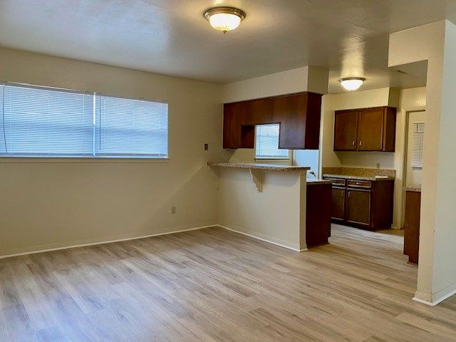 2500 S Fielder Road, Arlington, TX 76015