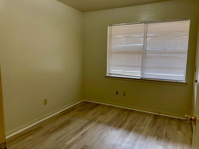 2500 S Fielder Road, Arlington, TX 76015
