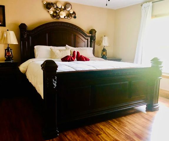 795 Red Bud Ln, Sevierville, TN 37876
