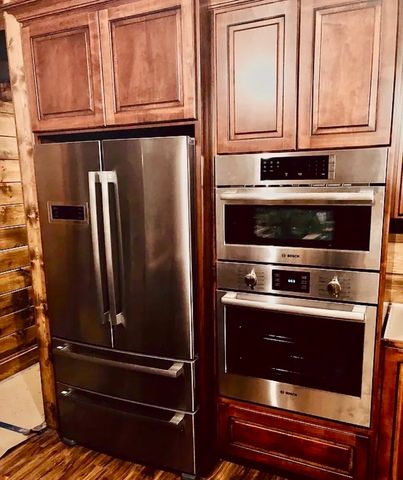 795 Red Bud Ln, Sevierville, TN 37876