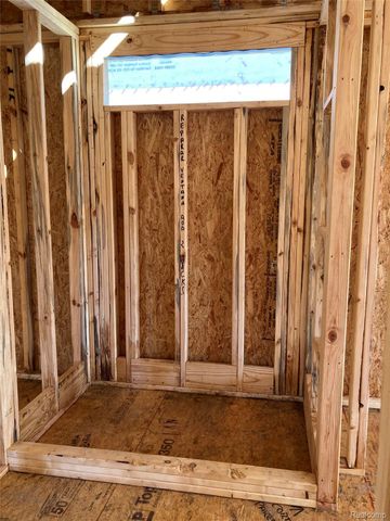 475 CANNONADE Loop, Oceola Township, MI 48843