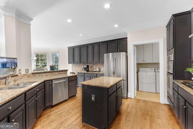 130 Wyndlam Court, Johns Creek, GA 30097