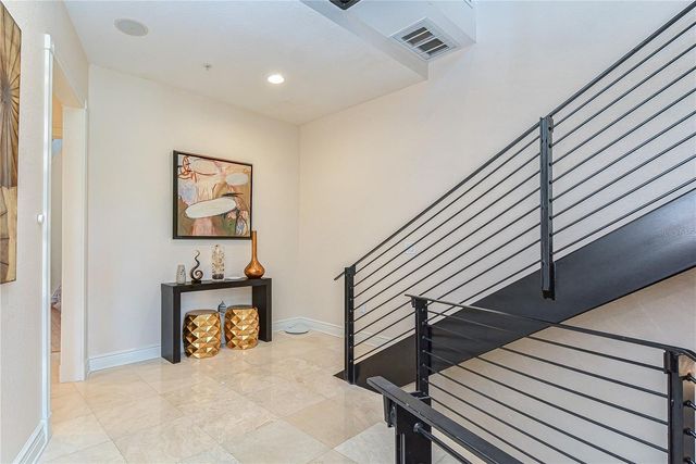 4907 BAYSHORE BOULEVARD 105, Tampa, FL 33611