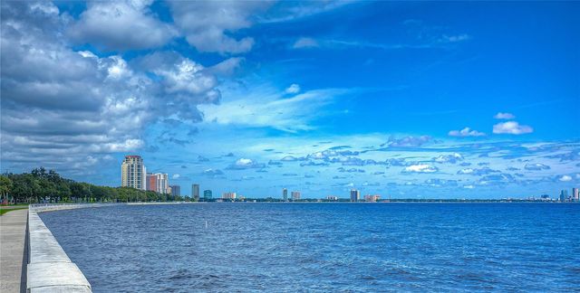 4907 BAYSHORE BOULEVARD 105, Tampa, FL 33611
