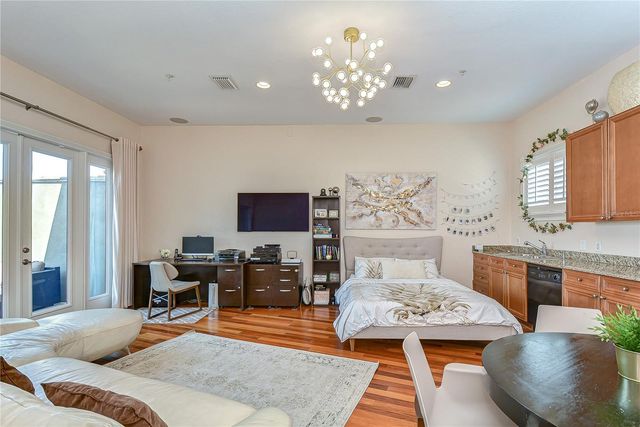 4907 BAYSHORE BOULEVARD 105, Tampa, FL 33611