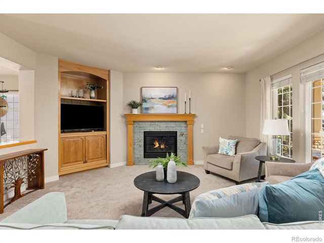 1001 Wyndemere Circle, Longmont, CO 80504