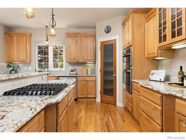 1001 Wyndemere Circle, Longmont, CO 80504