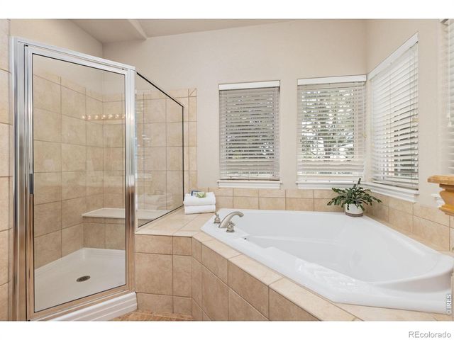 1001 Wyndemere Circle, Longmont, CO 80504