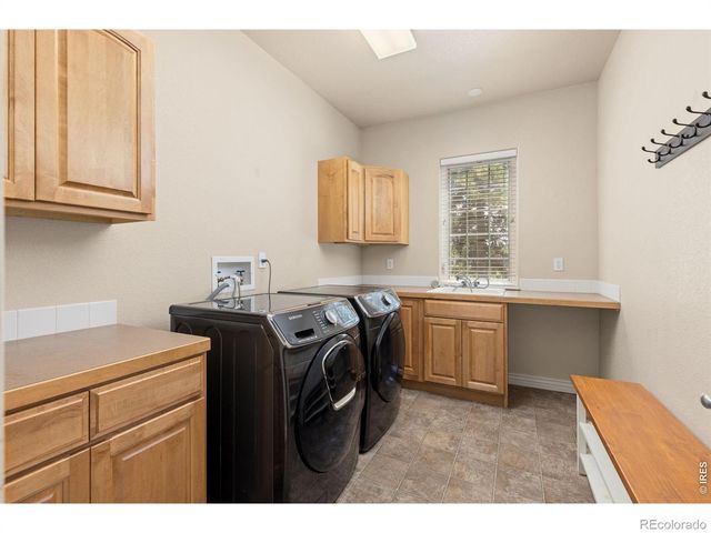 1001 Wyndemere Circle, Longmont, CO 80504