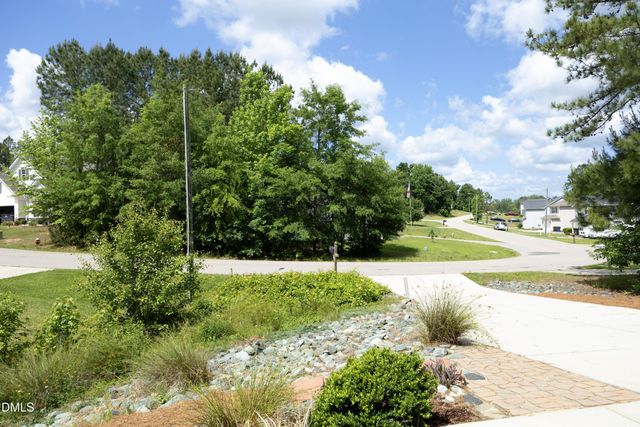 487 Crusaders Drive, Sanford, NC 27330