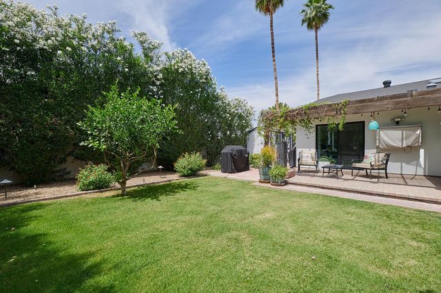8113 E Redwing Road, Scottsdale, AZ 85250