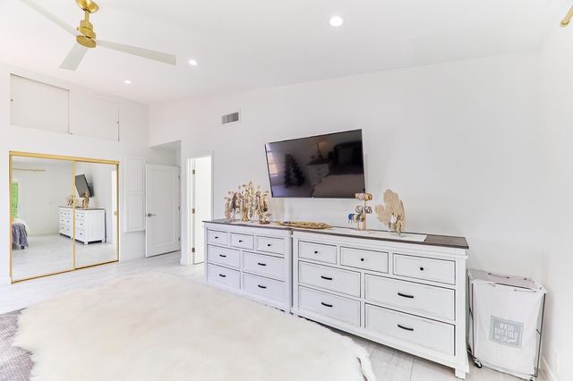 8113 E Redwing Road, Scottsdale, AZ 85250
