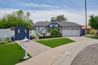 8113 E Redwing Road, Scottsdale, AZ 85250