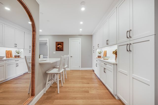 85 E India Row 34G, Boston, MA 02110