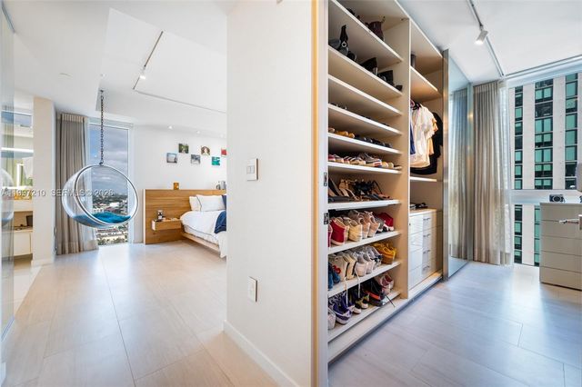 600 NE 27th St 3201, Miami, FL 33137